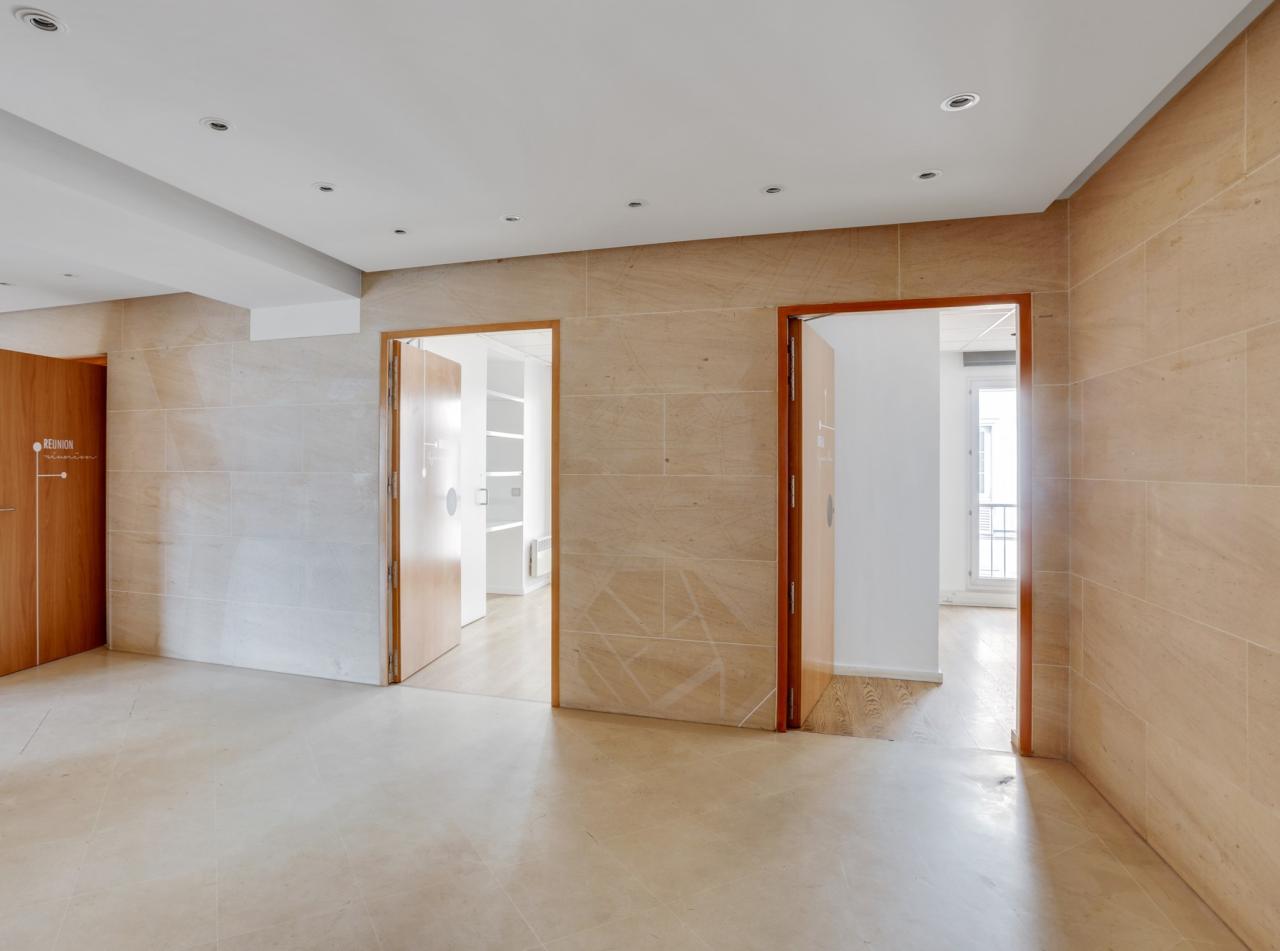 Bureau Paris 300m² Location bureau Paris OLBUR2427078 9